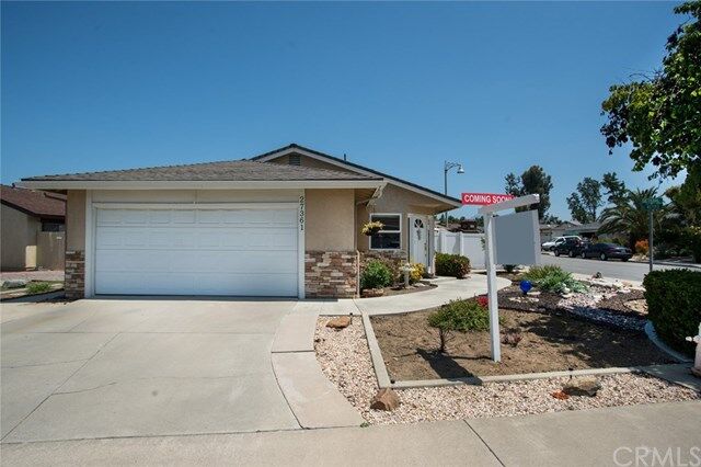 Property Photo: 27361 Setenil CA 92692