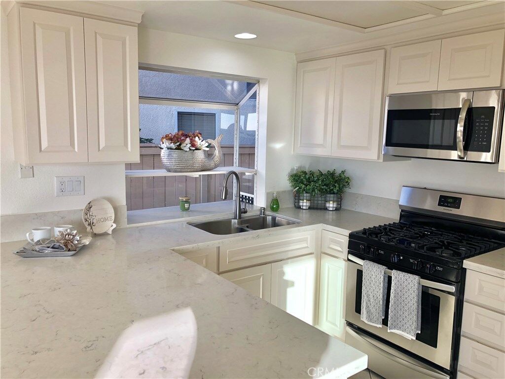 Property Photo: 7727 E Misty Glen Court CA 92808