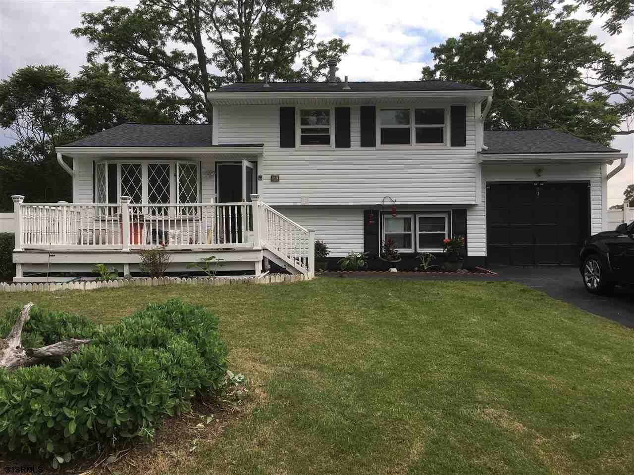 Property Photo:  1611 Manchester Dr  NJ 08360 