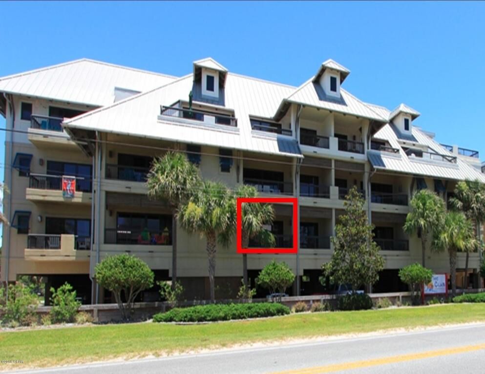 Property Photo: 1302 Highway 98 1L FL 32456