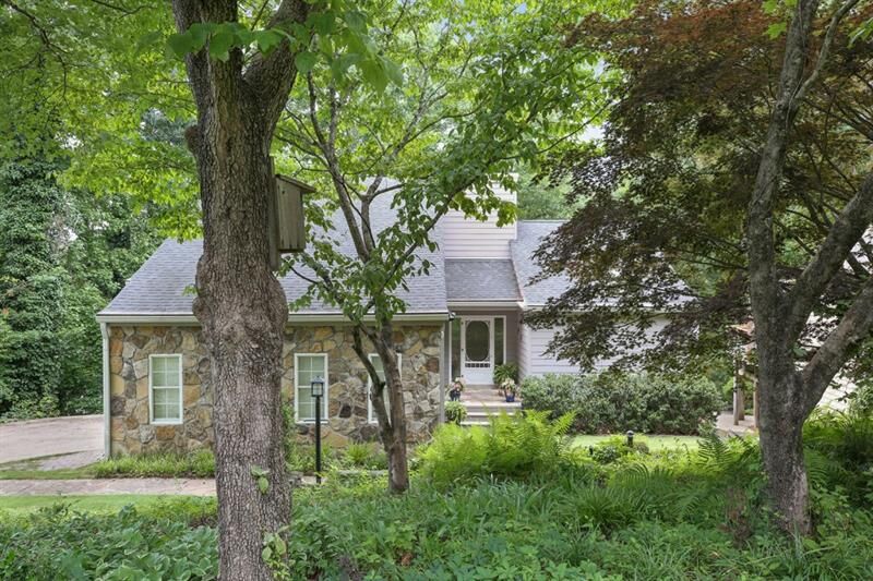 Property Photo:  250 Watercress Drive   30076