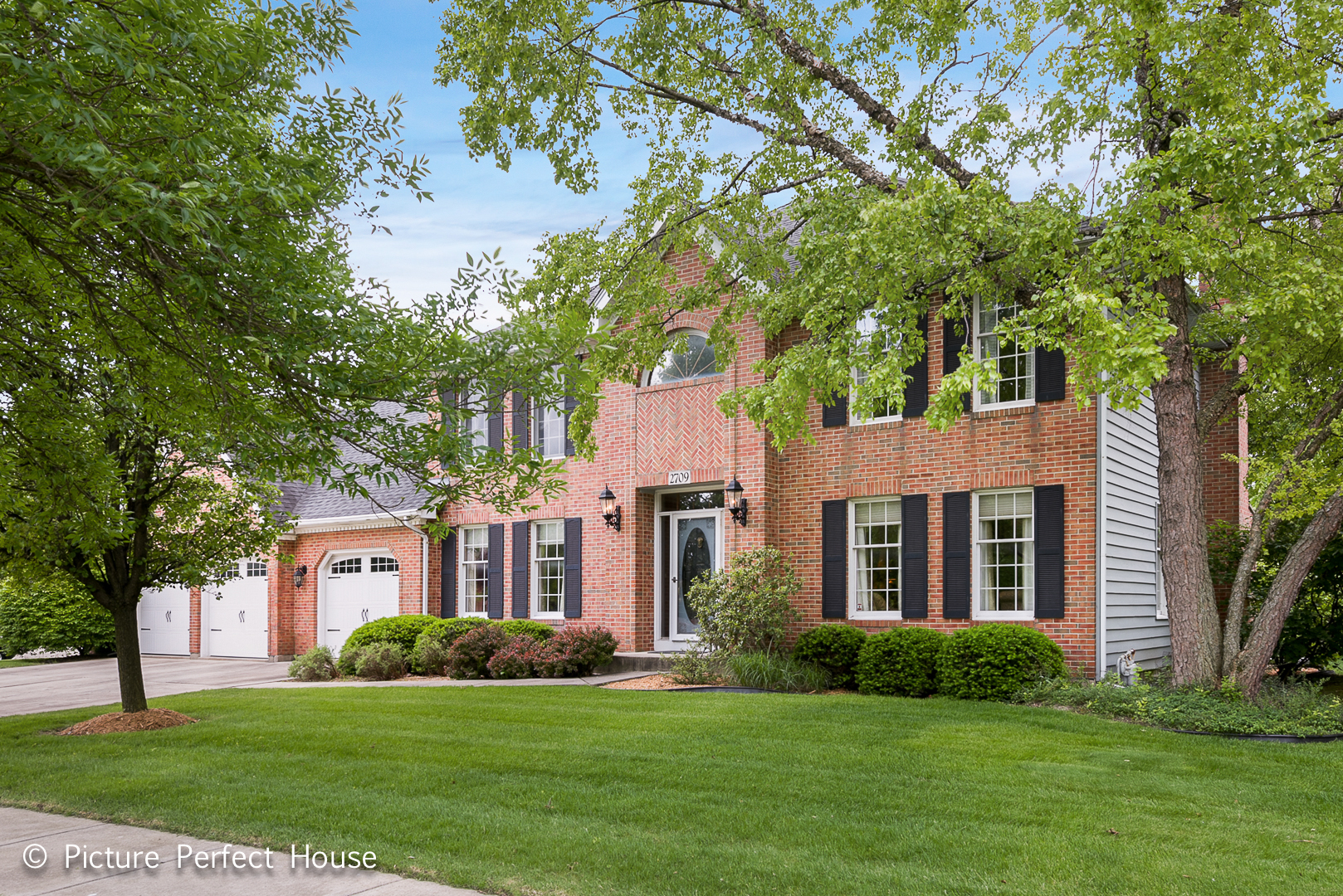 2709 Modaff Road  Naperville IL 60565 photo