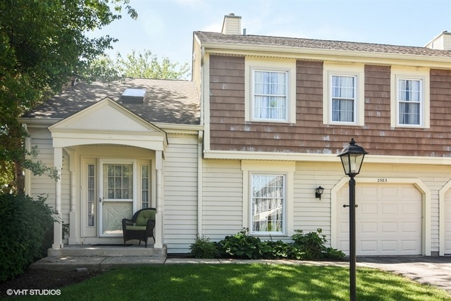 Property Photo:  2583 College Hill Circle  IL 60173 