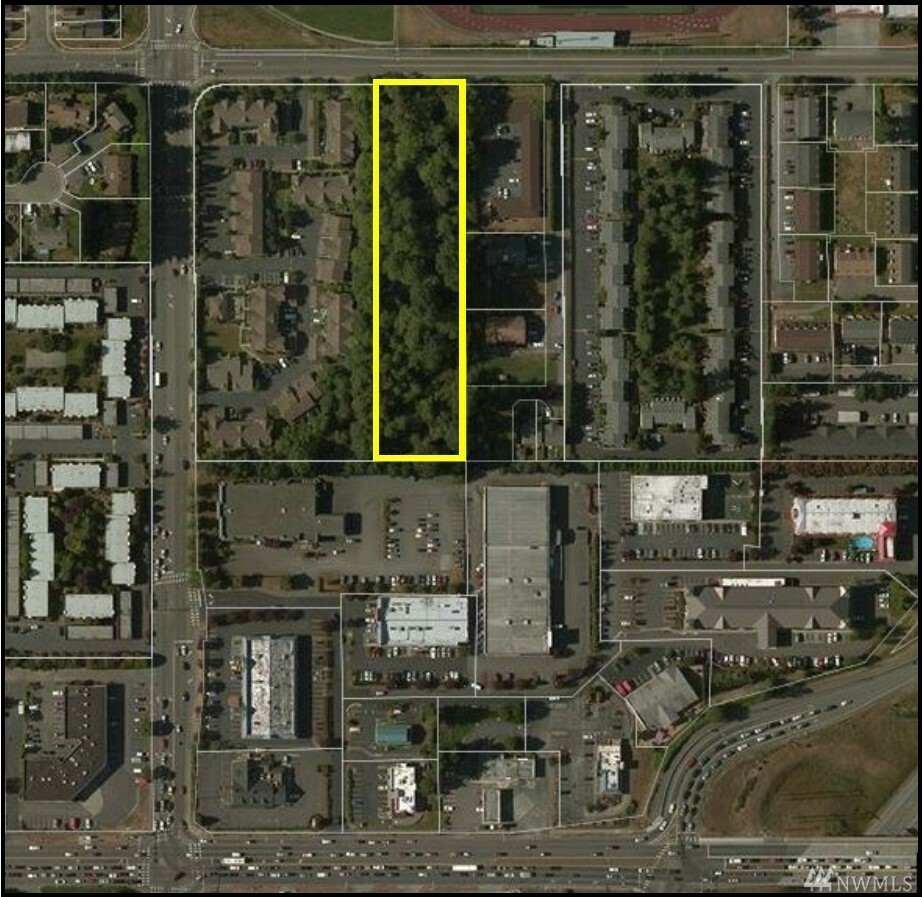 Property Photo: 250 124th St SW WA 98204
