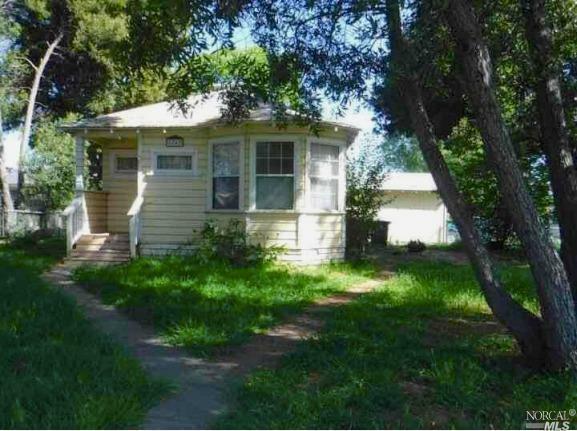 Property Photo:  1242 York Street  CA 94590 