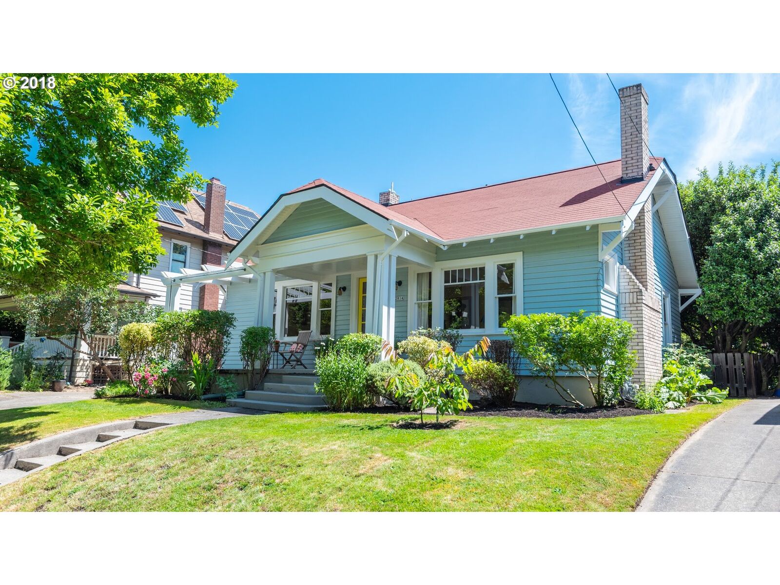 Property Photo:  2814 NE 37th Ave  OR 97212 