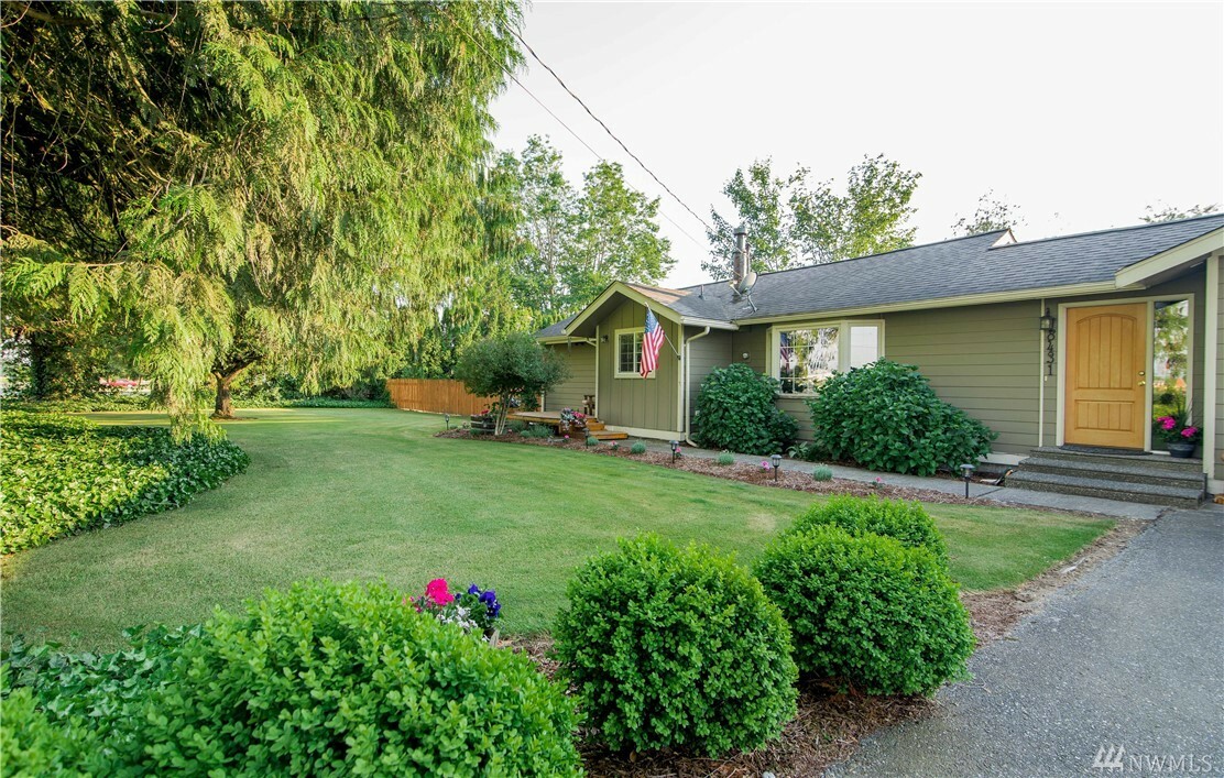 Property Photo:  8431 Berthusen Rd  WA 98264 