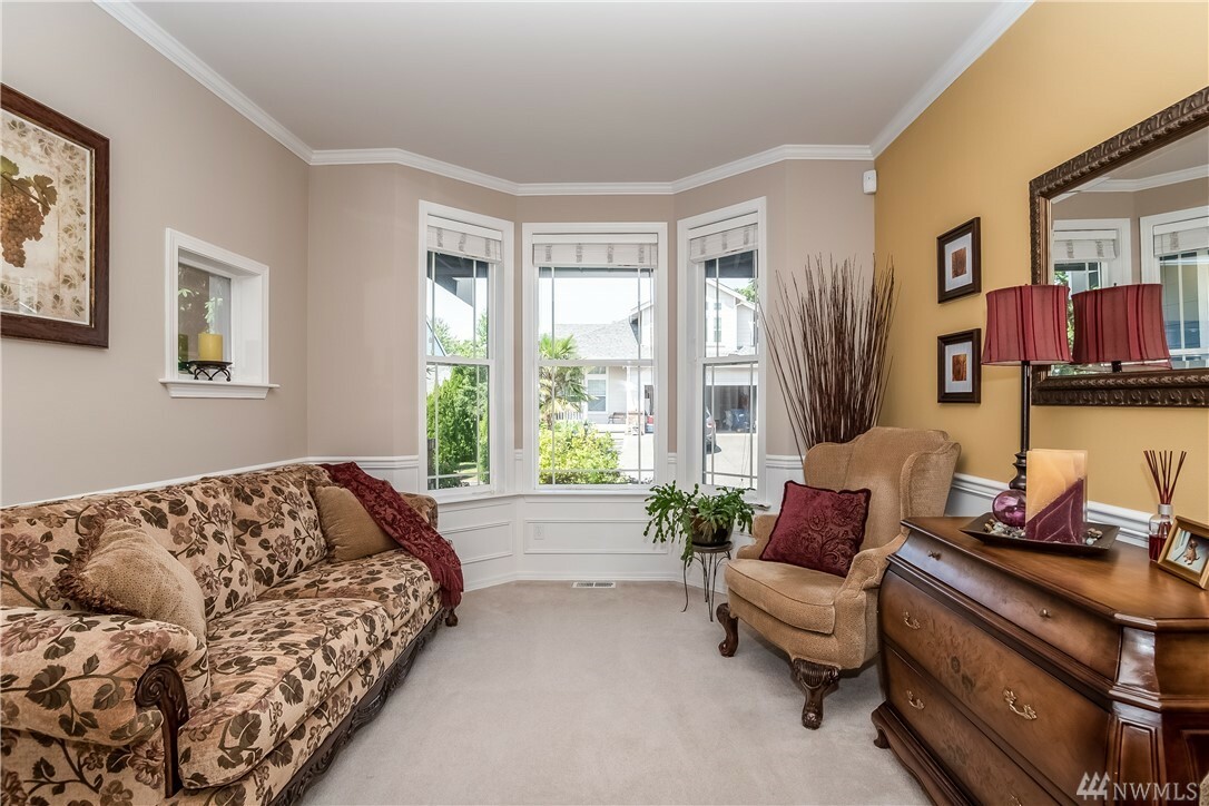 Property Photo: 13925 SE 239th St WA 98042
