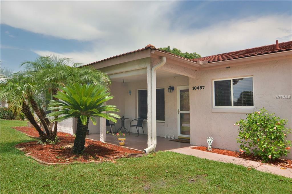 Property Photo:  10437 Montpelier Circle  FL 32821 