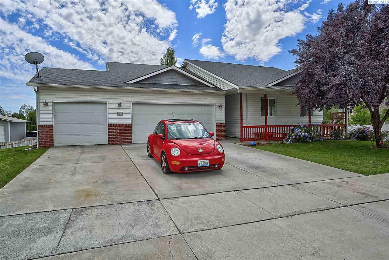 Property Photo:  9812 Coronado Dr.  WA 99301 