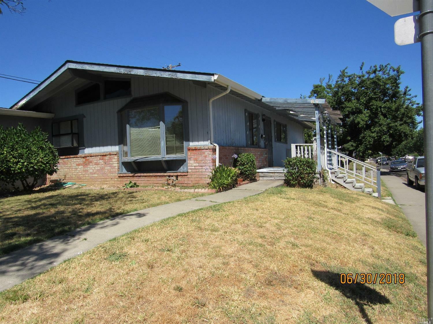 Property Photo: 196 Deodara Street CA 95688