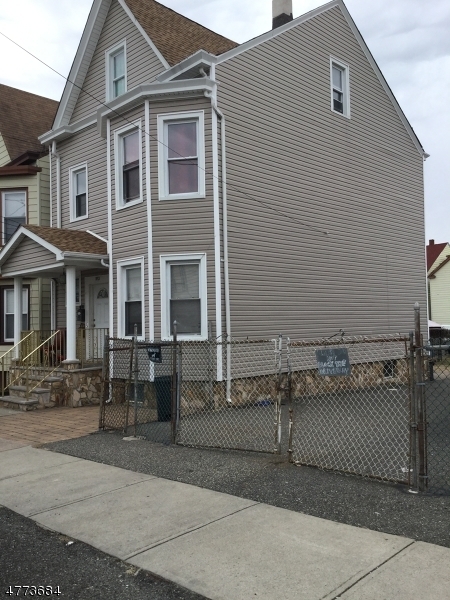 Property Photo:  1090 E 24th St  NJ 07513 