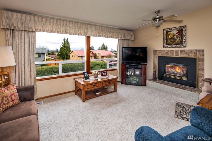 Property Photo: 6087 Summit View Place WA 98248