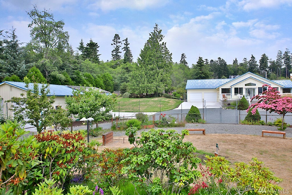 Property Photo:  3535 Smugglers Cove Rd  WA 98253 