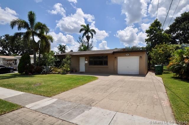 Property Photo: 4995 SW 93rd Ave FL 33328