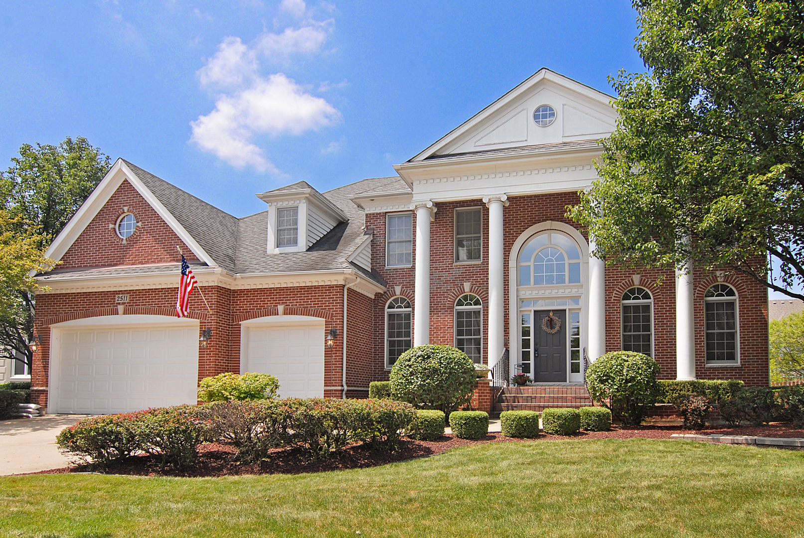 Property Photo: 2511 Foxboro Court IL 60564