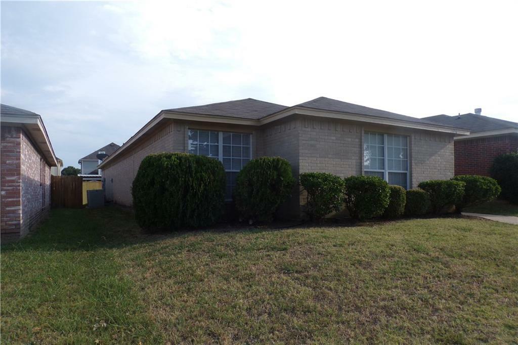 Property Photo: 2036 Kirkwood Street TX 75149