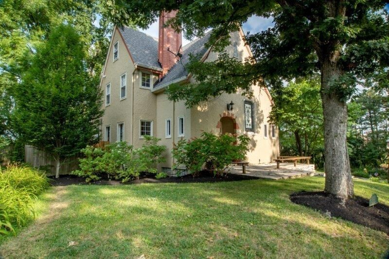 Property Photo:  3551 Holly Lane  OH 45208 