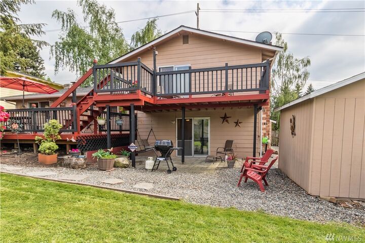 Property Photo:  2219 Martin Road  WA 98273 