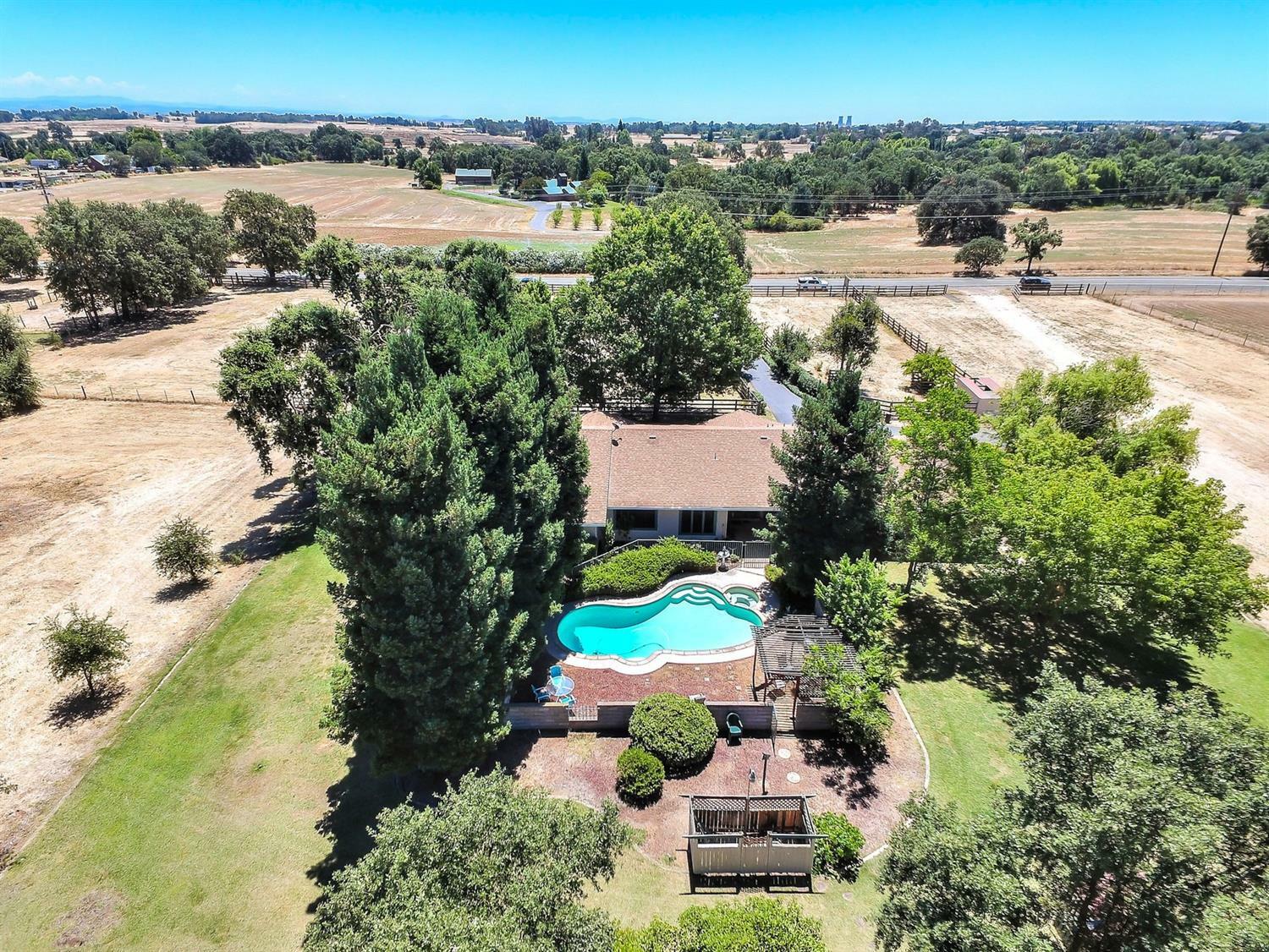 Property Photo:  8878 Dillard Road  CA 95693 