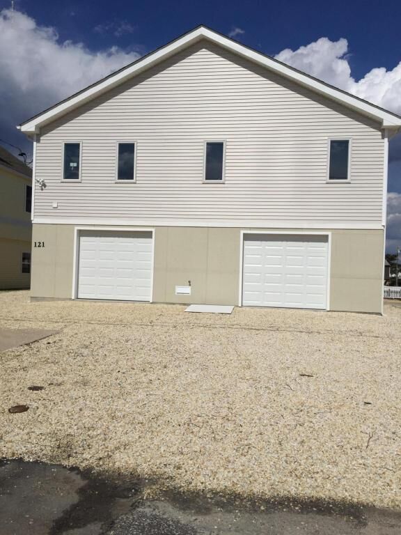 Property Photo: 121 E Susquehanna Drive NJ 08087
