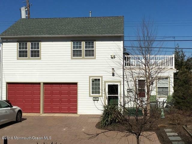 Property Photo:  106 10th Avenue Rear, #2, 2nd Level  NJ 07719 