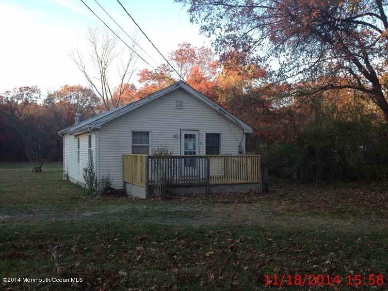 Property Photo:  11 Gun Club Road  NJ 07712 