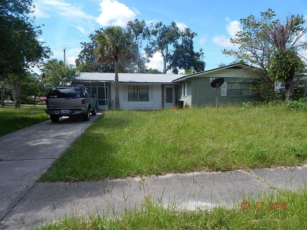 Property Photo:  301 Belmont Drive  FL 32177 