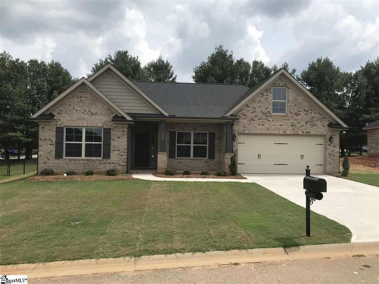 Property Photo:  328 E Story Bush Lane  SC 29349 