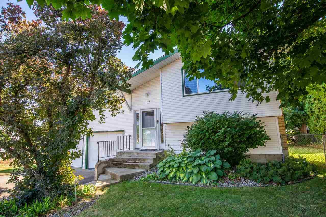 Property Photo: 1103 S Blake Rd WA 99216