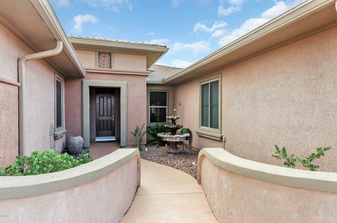 Property Photo:  16427 W Salado Creek Drive  AZ 85387 