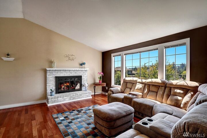 Property Photo:  3517 208th Place SW  WA 98036 