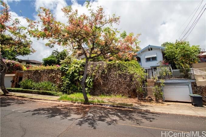 Property Photo: 3851 Sierra Drive HI 96816