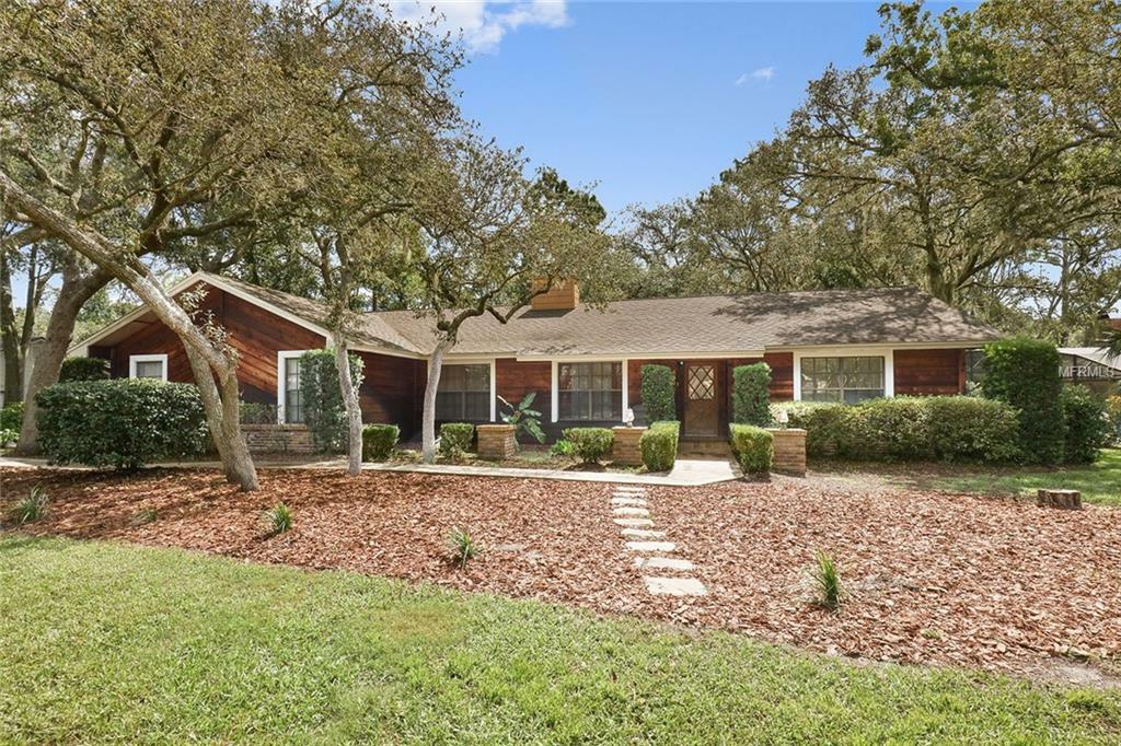 Property Photo: 466 Cardinal Oaks Court FL 32746
