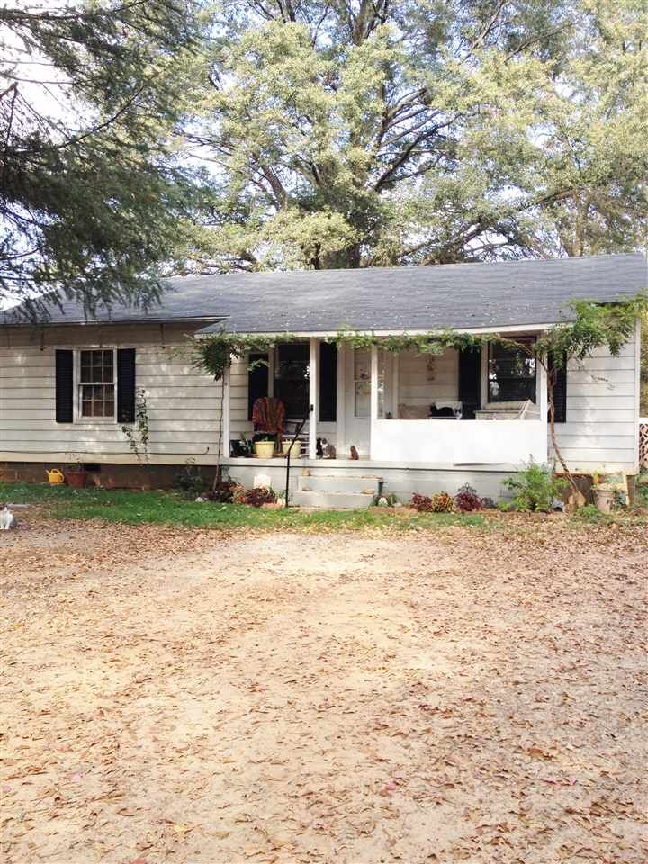 Property Photo: 236 David Ave SC 29385