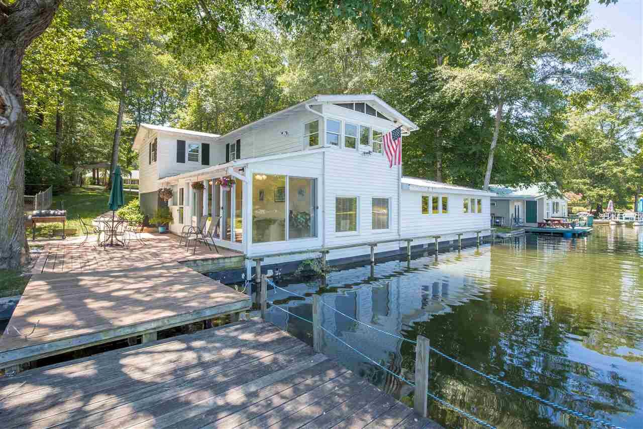 Property Photo:  131 Henry Court  SC 29306 
