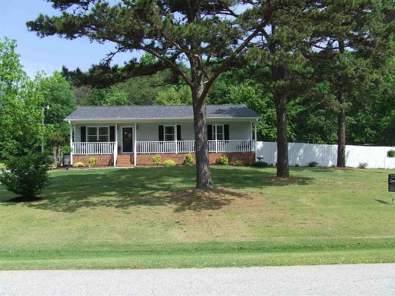 Property Photo: 1203 Brookwood Drive SC 29316-5905