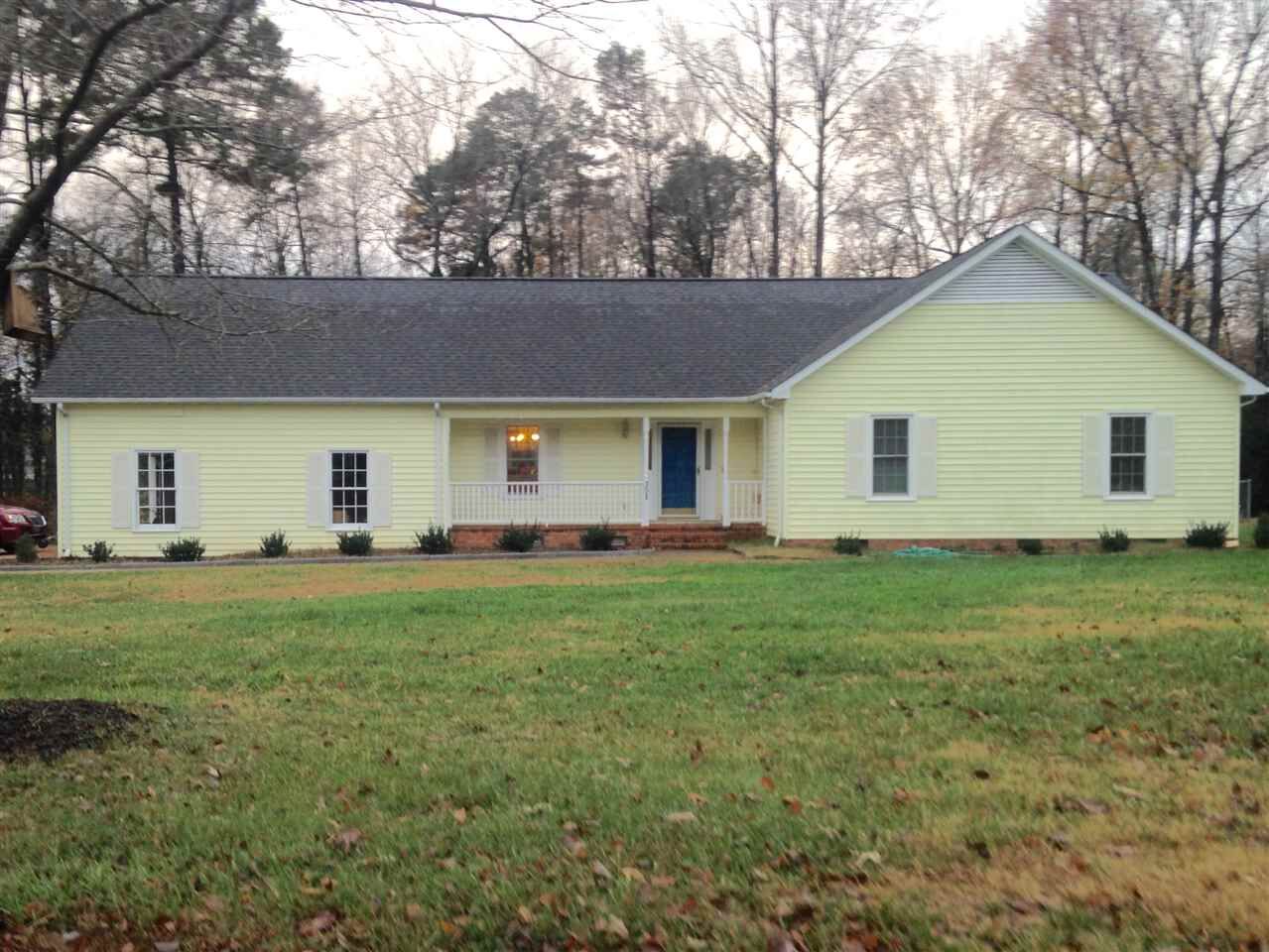 Property Photo:  301 Sloping Meadow  SC 29349 