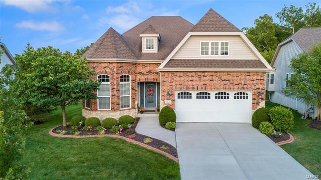 Property Photo:  44 Burgundy Place Drive   63368 