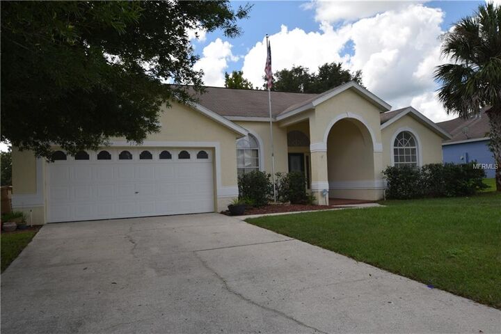 Property Photo:  15207 Greater Groves Boulevard  FL 34714 