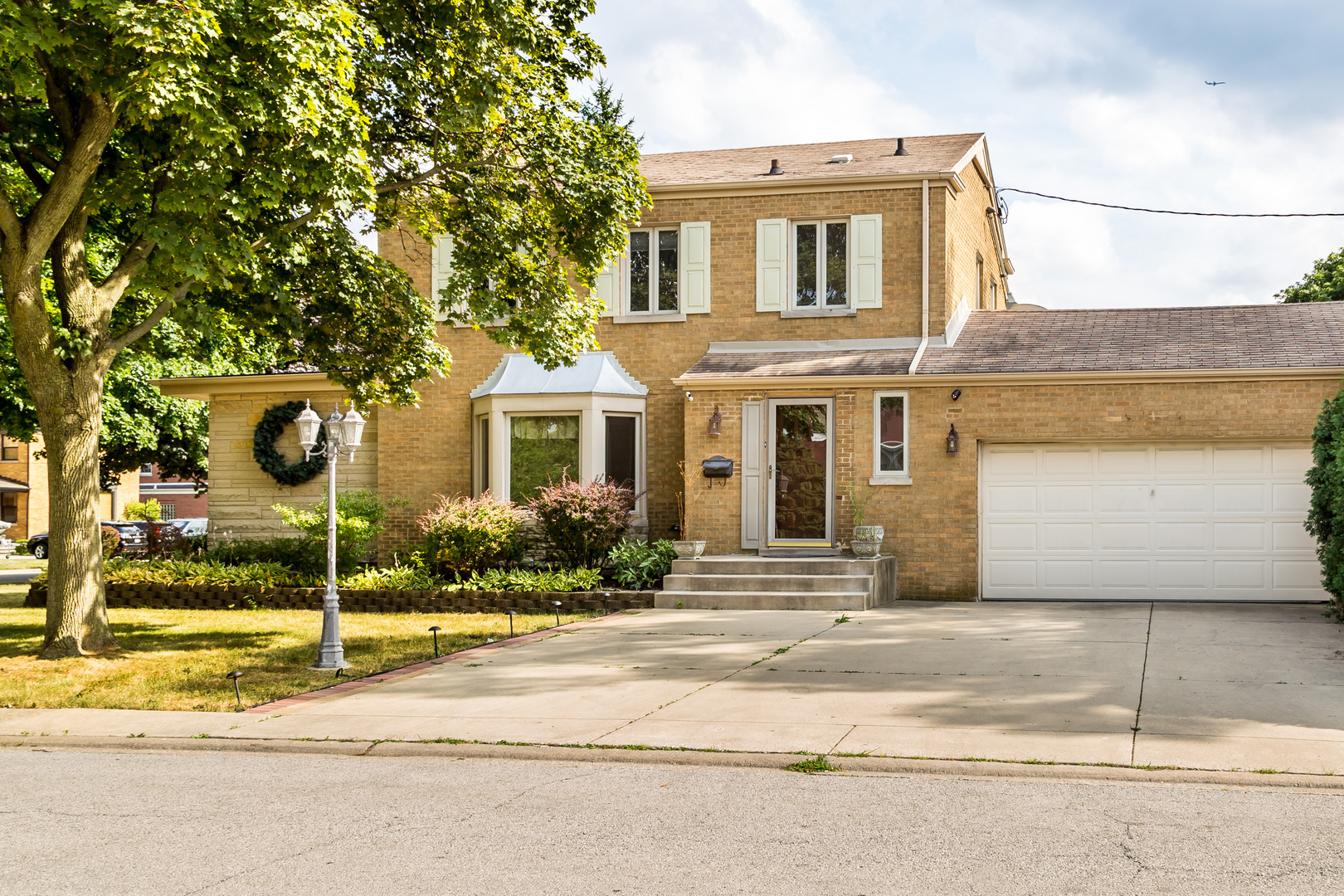 Property Photo: 6656 Keating Avenue IL 60712