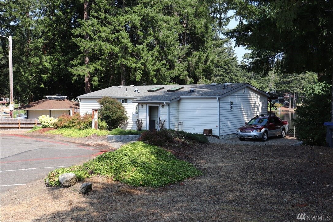 Property Photo:  210 SE Cabana Ave  WA 98584