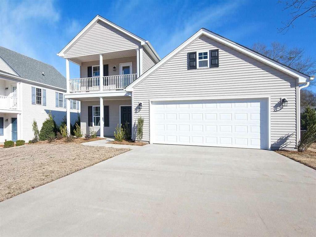 Property Photo:  106 Crooked Cedar Way  SC 29670 