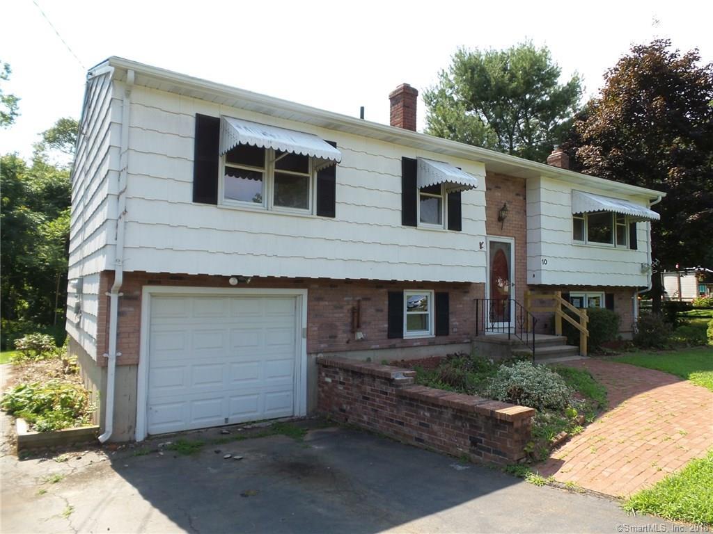 Property Photo:  10 Pine Hollow Road  CT 06405 
