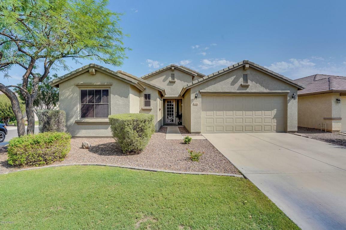 Property Photo:  774 W Desert Hills Drive  AZ 85143 