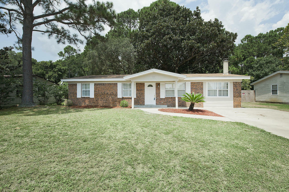 Property Photo: 59 Mary Esther Drive FL 32569
