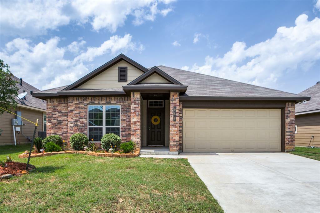 Property Photo:  968 Oak Falls Drive  TX 77378 