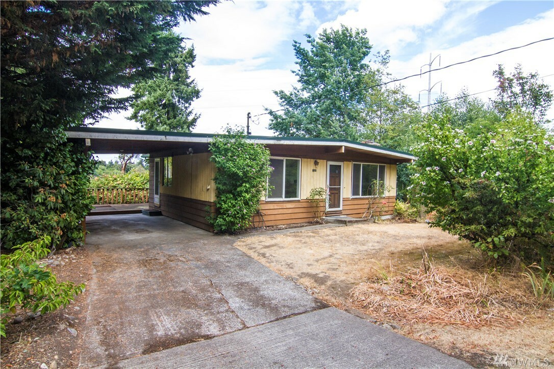 Property Photo:  6226 S 116th St  WA 98178 