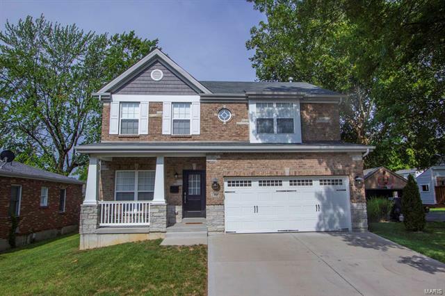 Property Photo: 2411 Pocahontas Place 63144
