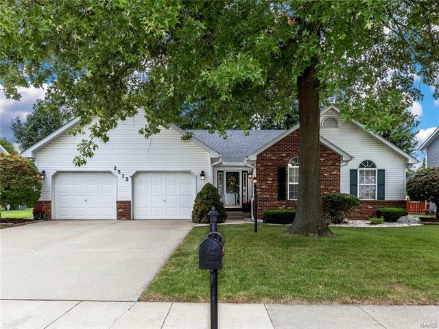 Property Photo: 2513 Hunters Ridge 62025
